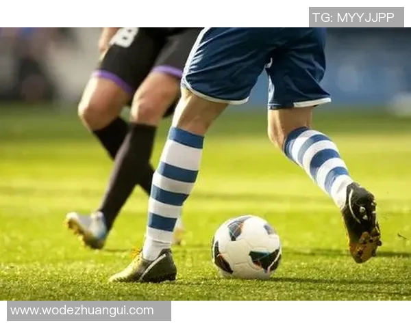 探索小众足球明星的独特魅力与精彩瞬间的图片合集